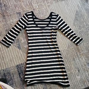 Express black and white dress